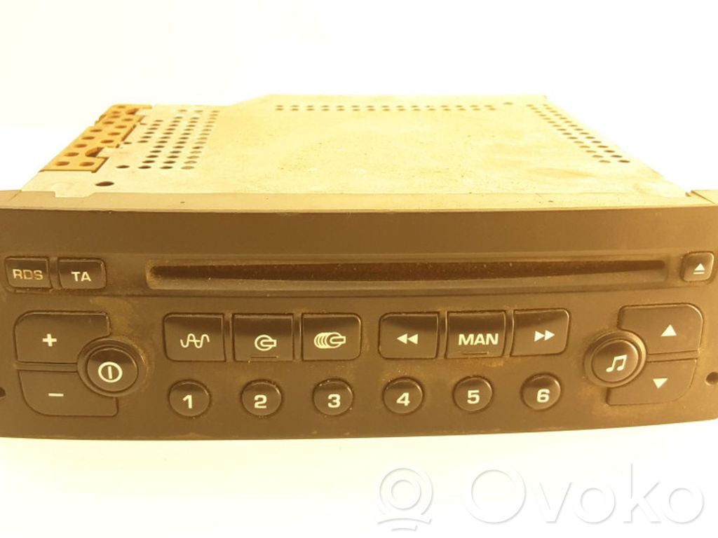 Peugeot 206 Panel / Radioodtwarzacz CD/DVD/GPS 