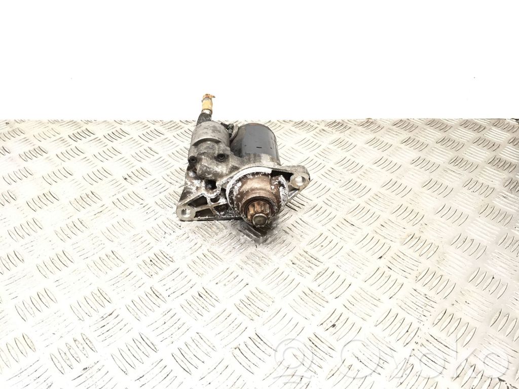 Volkswagen Golf V Motor de arranque 