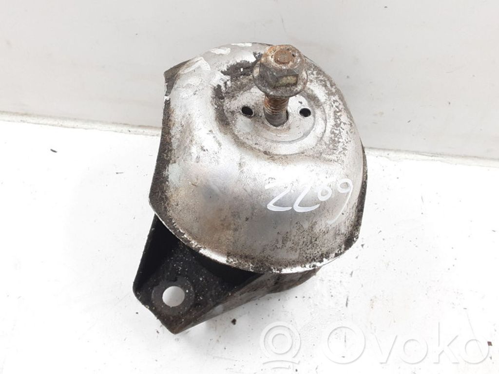 Land Rover Discovery Engine mount bracket 