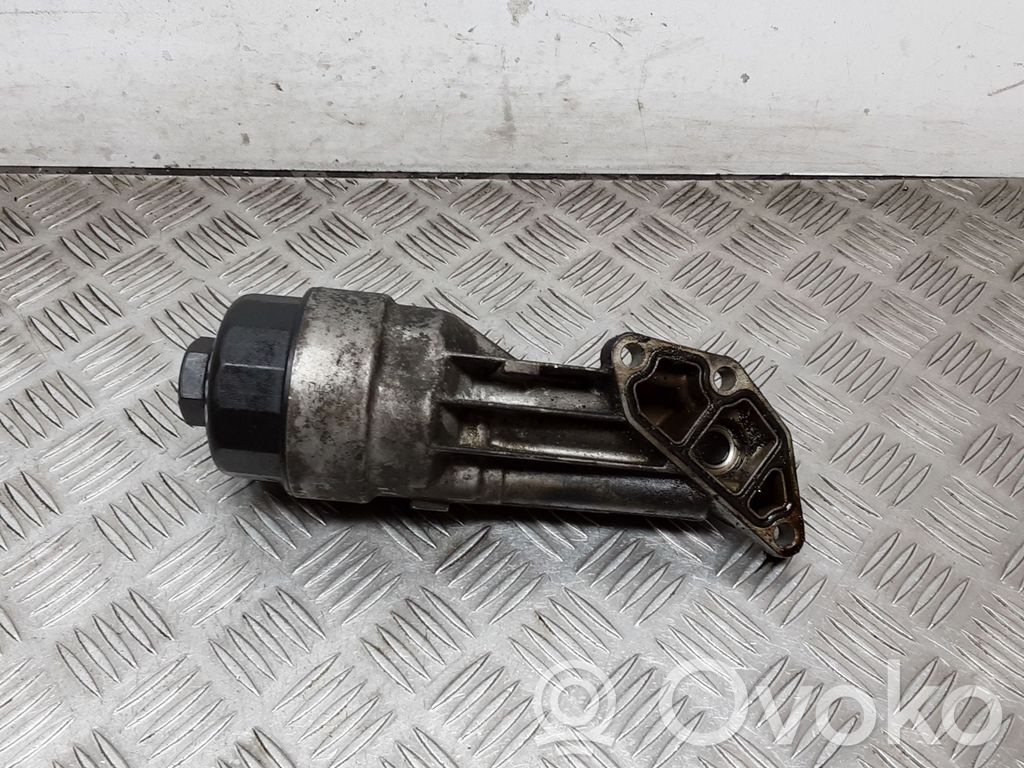 Opel Corsa D Oil filter mounting bracket 