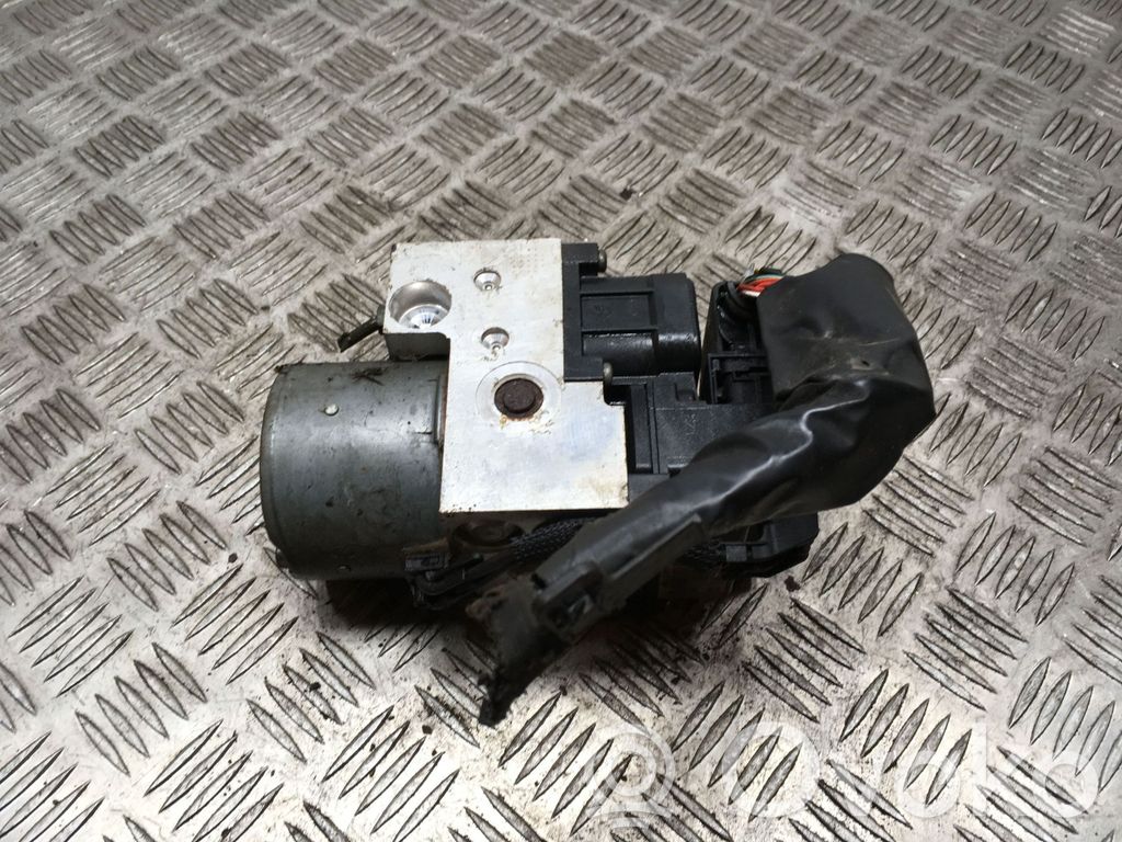 Toyota Corolla E120 E130 Bomba de ABS 
