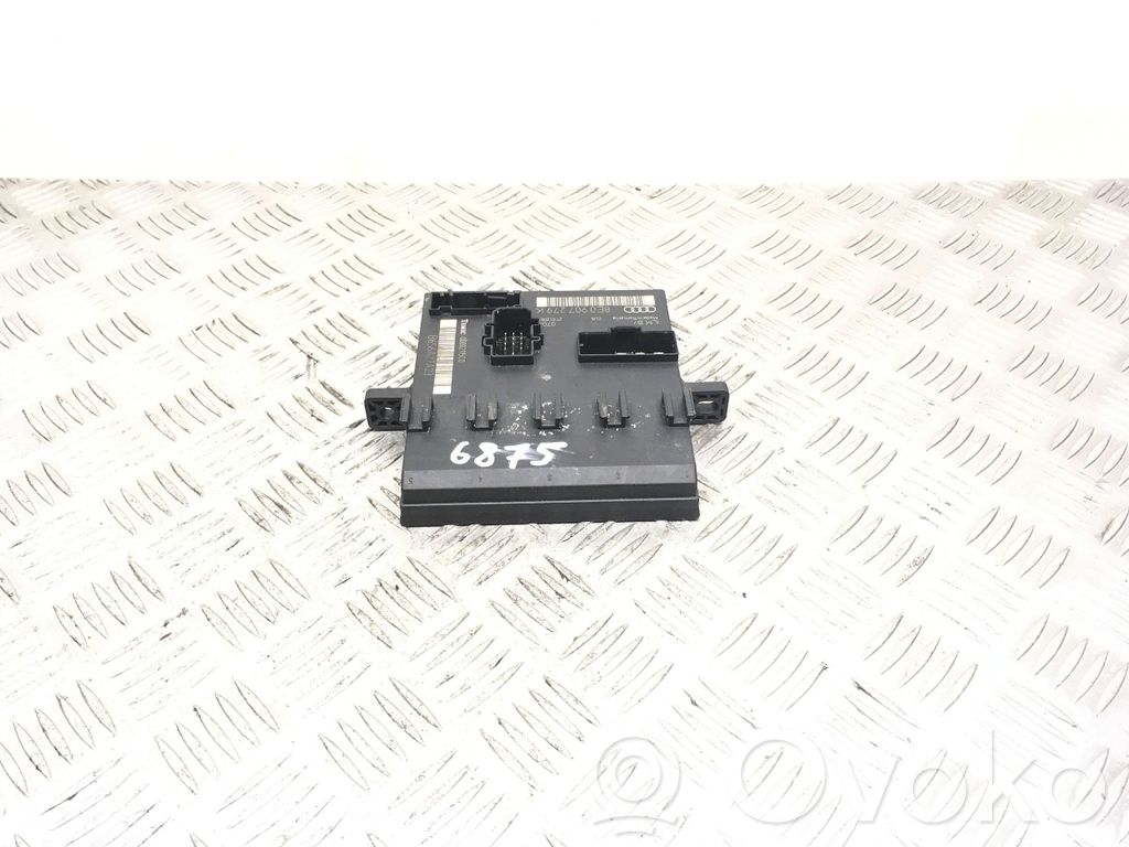 Audi A4 S4 B6 8E 8H Module confort 