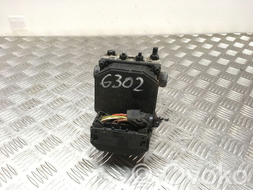 Audi A6 S6 C5 4B ABS-pumppu 