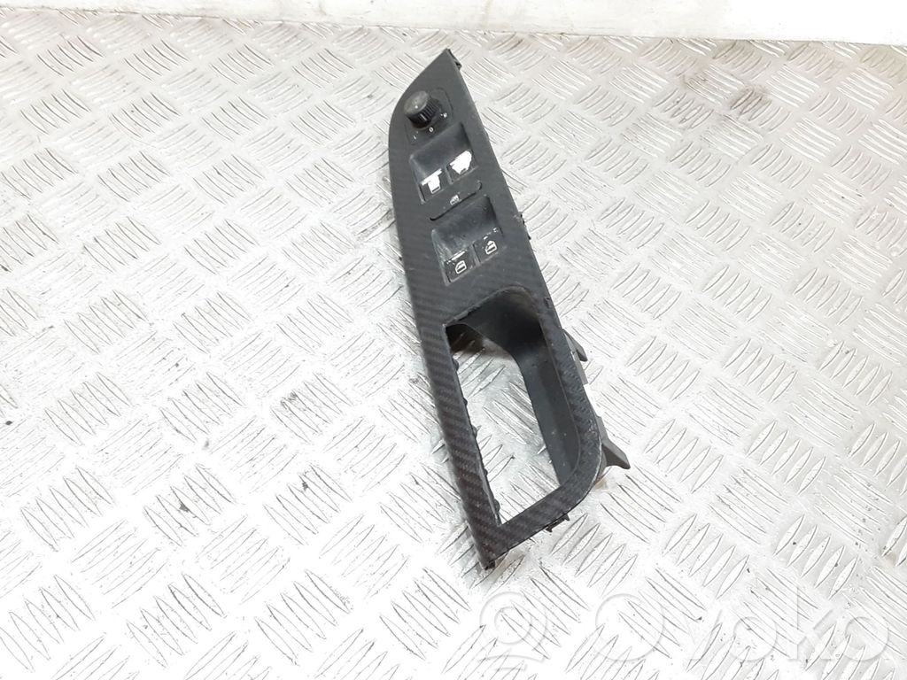 Volkswagen Jetta V Wing mirror switch 