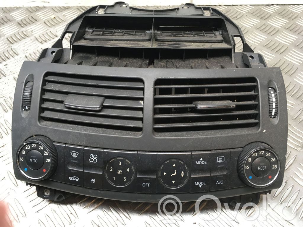 Mercedes-Benz E W211 Panel klimatyzacji 
