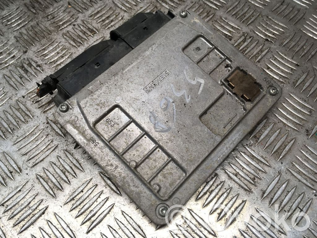 Seat Ibiza III (6L) Sterownik / Moduł ECU 