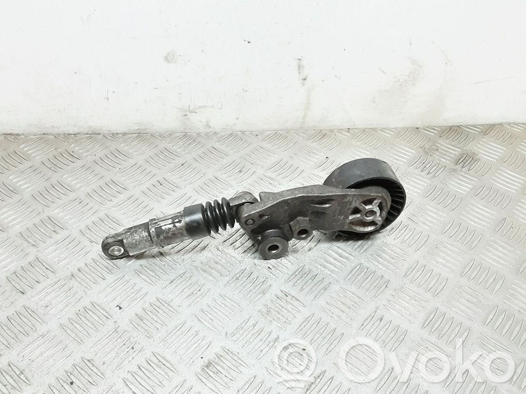 Subaru Legacy Generator/alternator belt tensioner 
