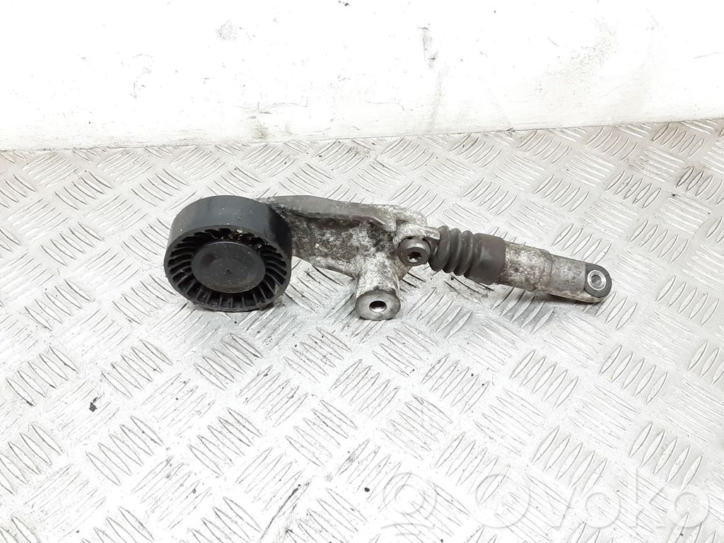 Subaru Legacy Generator/alternator belt tensioner 