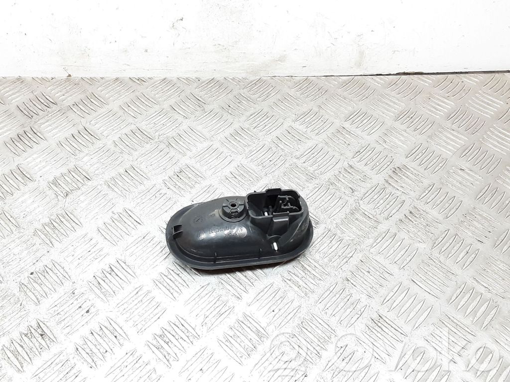 Renault Clio III Rear door interior handle 