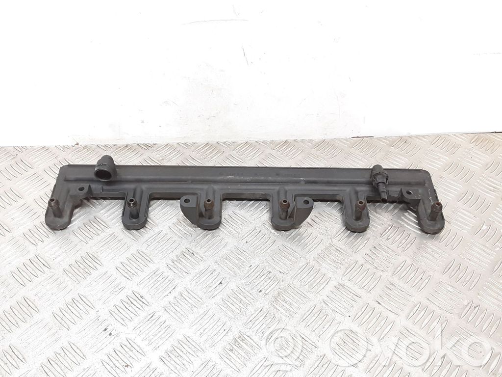 BMW 5 E39 Fuel main line pipe 