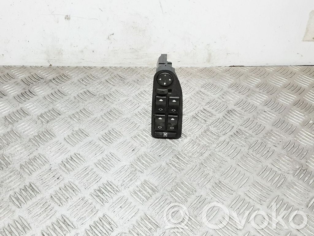 BMW 5 E39 Electric window control switch 