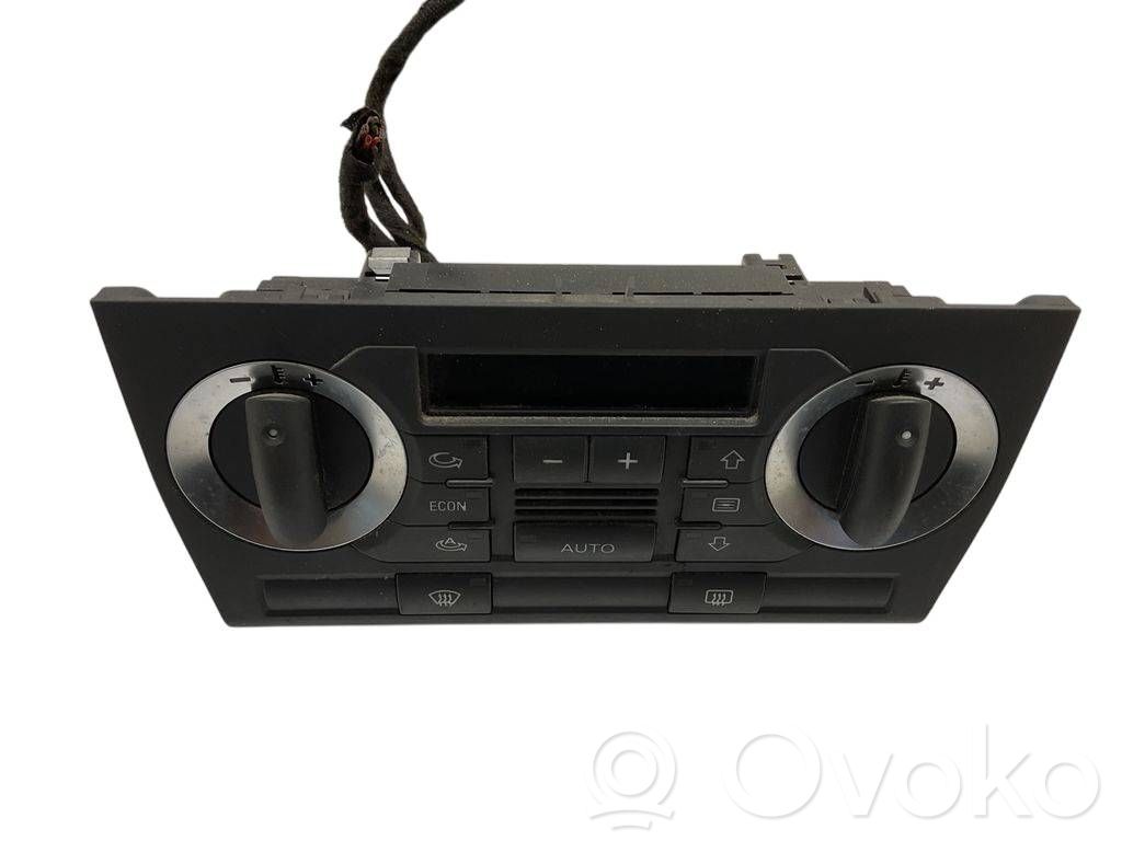 Audi A3 S3 8P Climate control unit 
