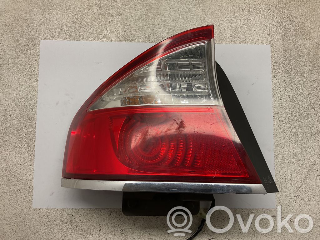 Subaru Legacy Rear/tail lights 