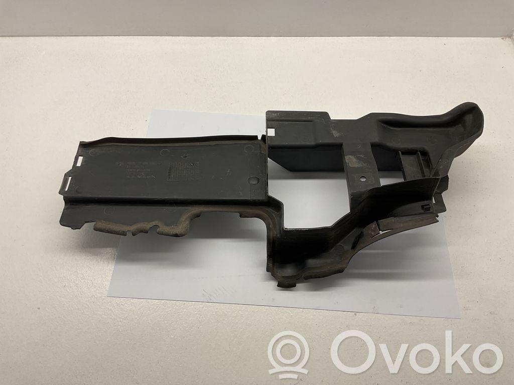 BMW 7 E65 E66 Radiatoru dekoratīvā apdare 