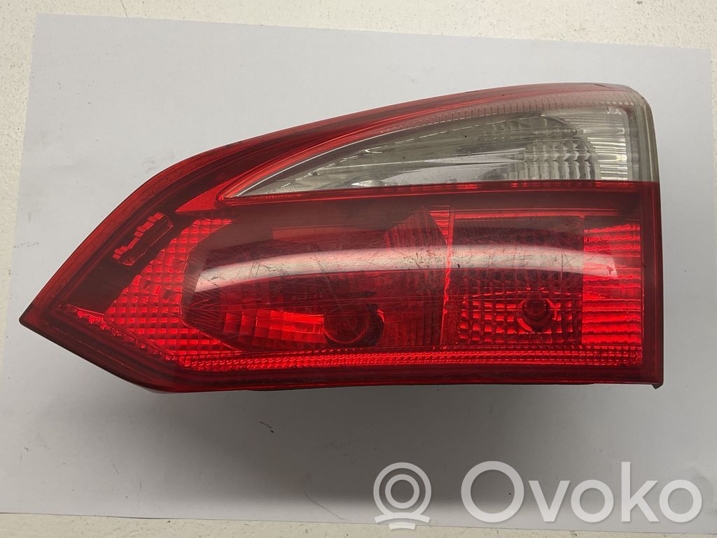 Ford Focus Tailgate rear/tail lights 