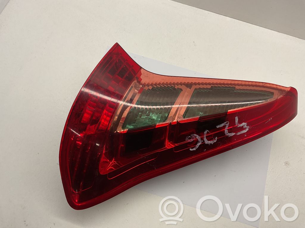 Volkswagen Golf IV Rear/tail lights 