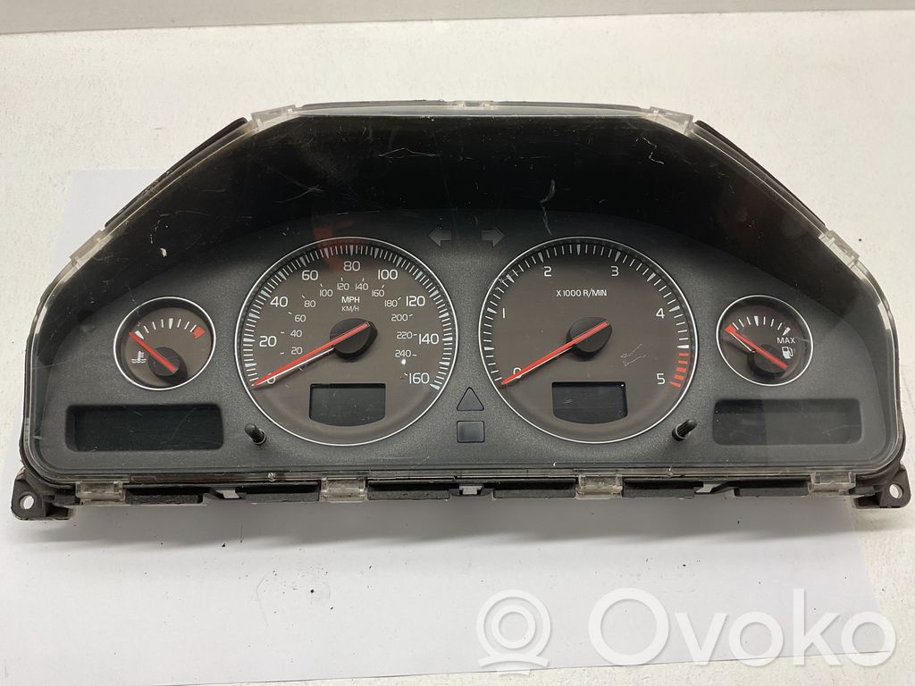 Volvo XC70 Licznik / Prędkościomierz 