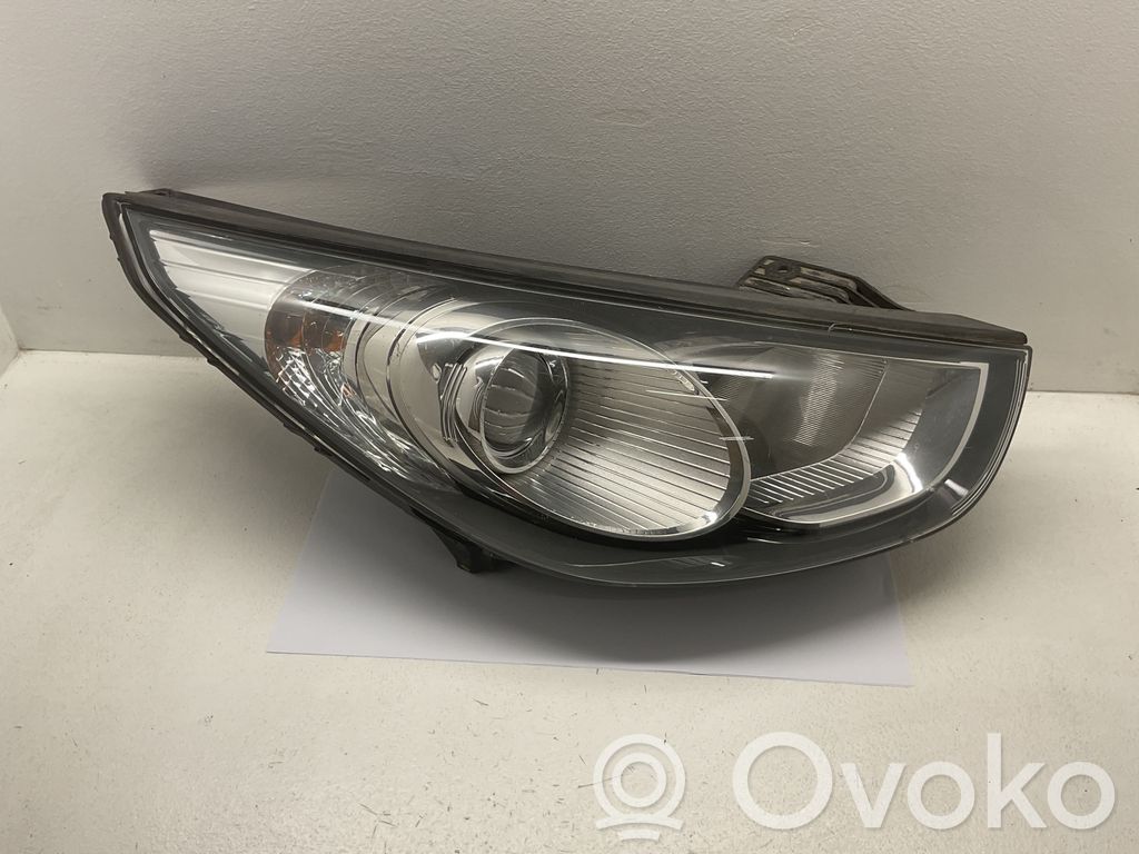 Hyundai ix35 Scheinwerfer 