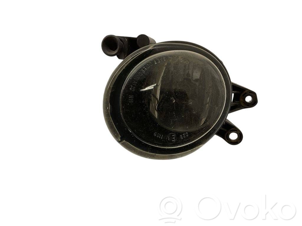 Audi A4 S4 B6 8E 8H Etusumuvalo 