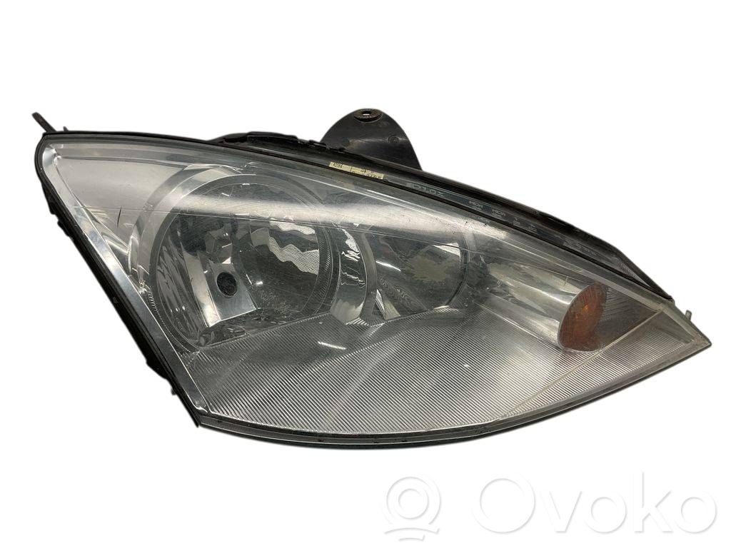 Ford Focus Headlight/headlamp 