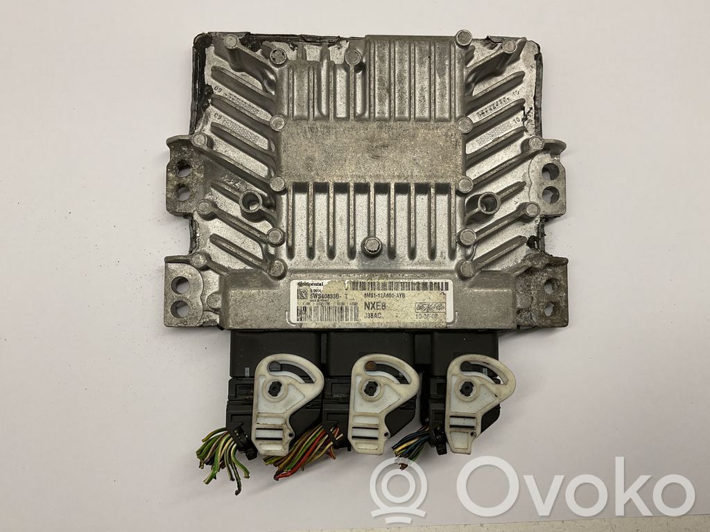 Ford Focus Engine control unit/module 