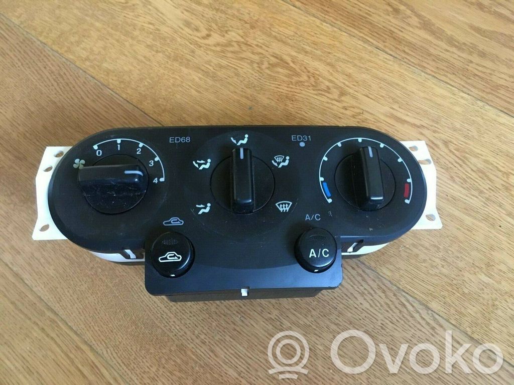 Ford Maverick Climate control unit 