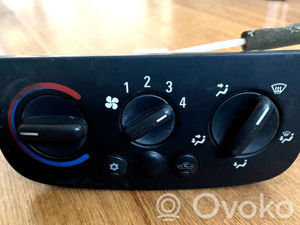 Climate control unit   031111C,031111CAACD