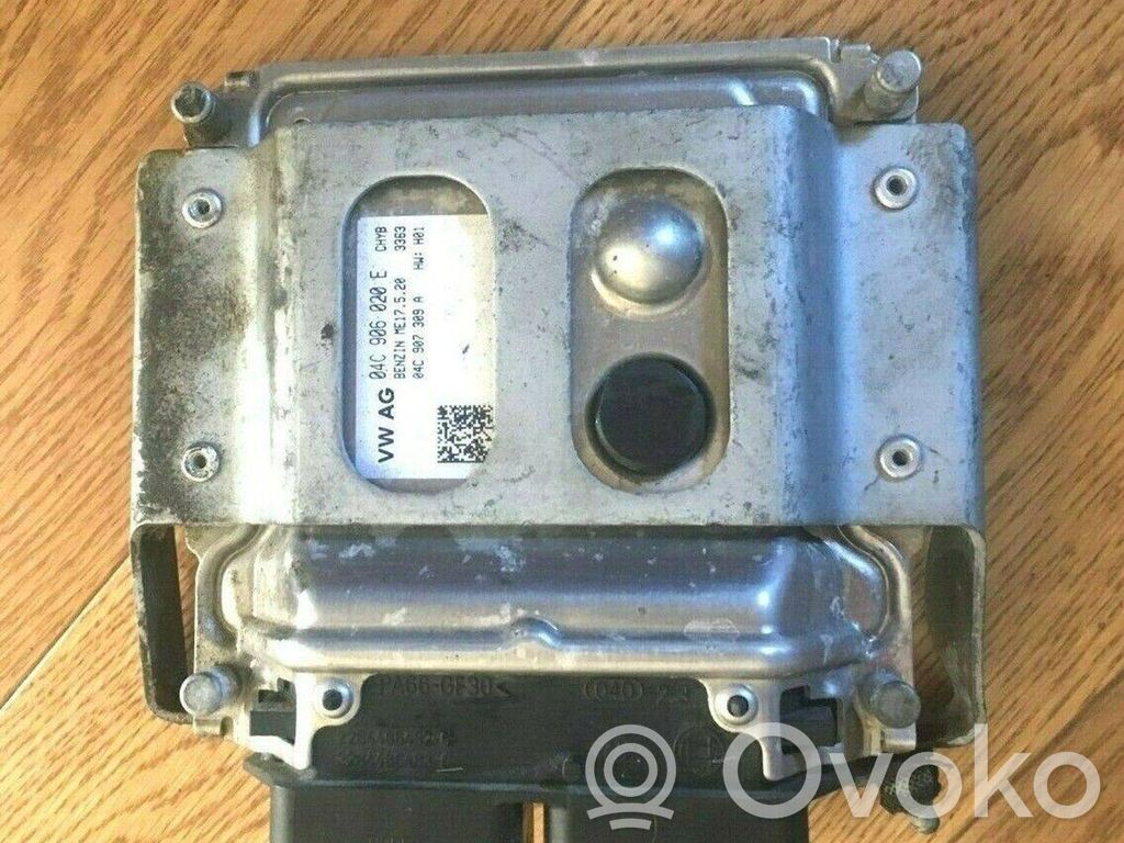 Engine control unit/module   04C906020E,04C907309A