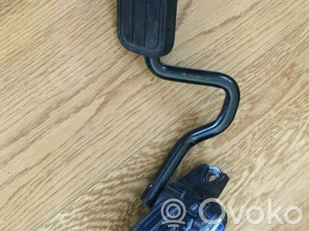 Accelerator throttle pedal   7M4723507B,YM219F836HA