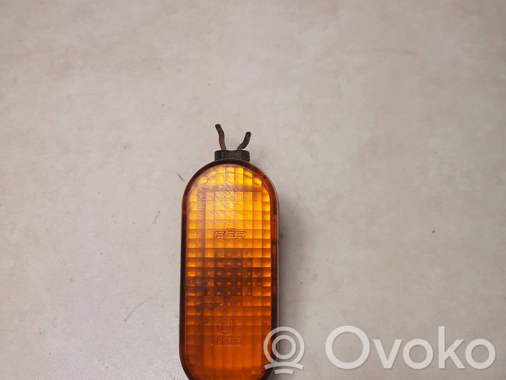 Seitenblinker   3A0949117A,3A0949101A,3A0949117,3AO949101A,7203380