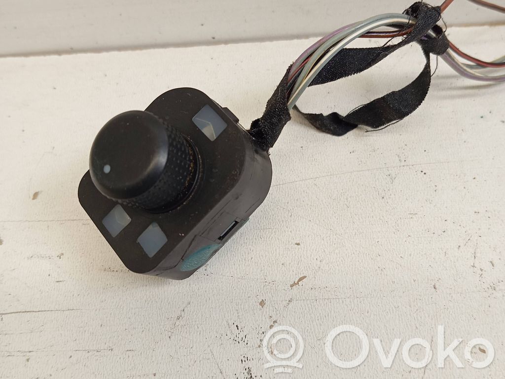 Seat Altea Wing mirror switch 