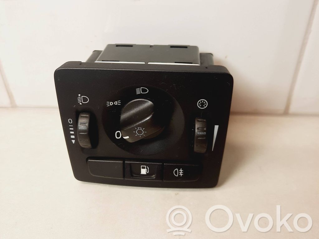 Volvo V50 Light switch 