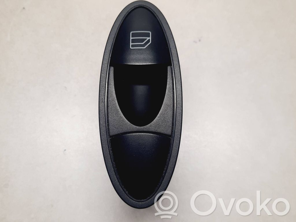 Mercedes-Benz E W211 Electric window control switch 