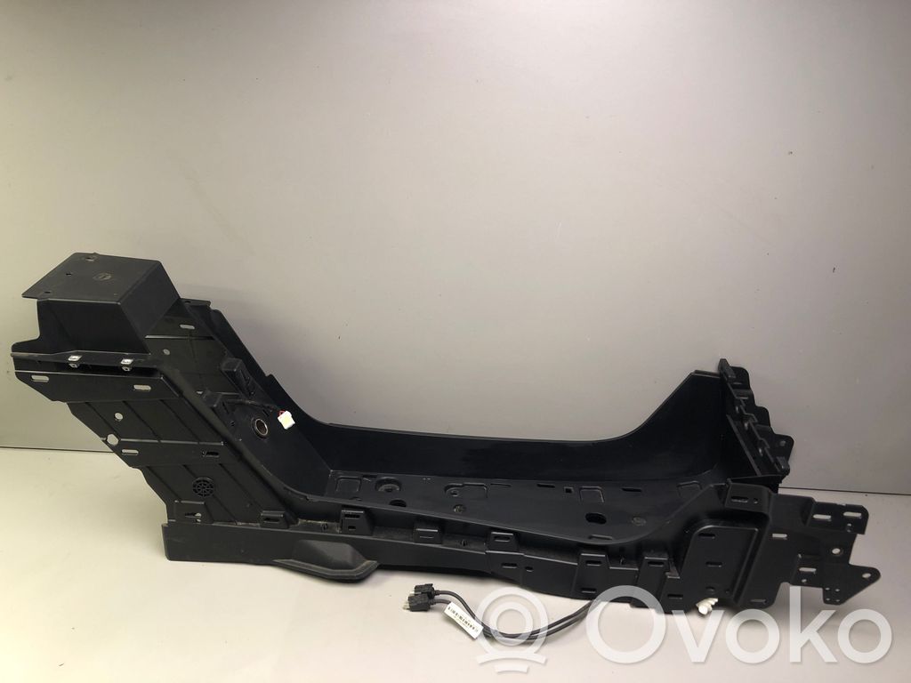 Tesla Model S Подлокотник 