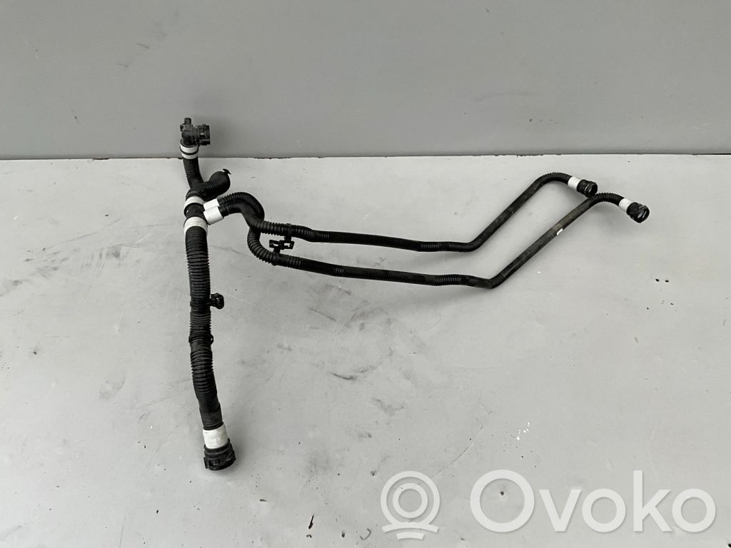 Tesla Model 3 Conductă/furtun lichid de răcire motor 
