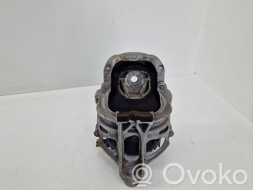 Audi A4 S4 B9 Engine mount bracket 