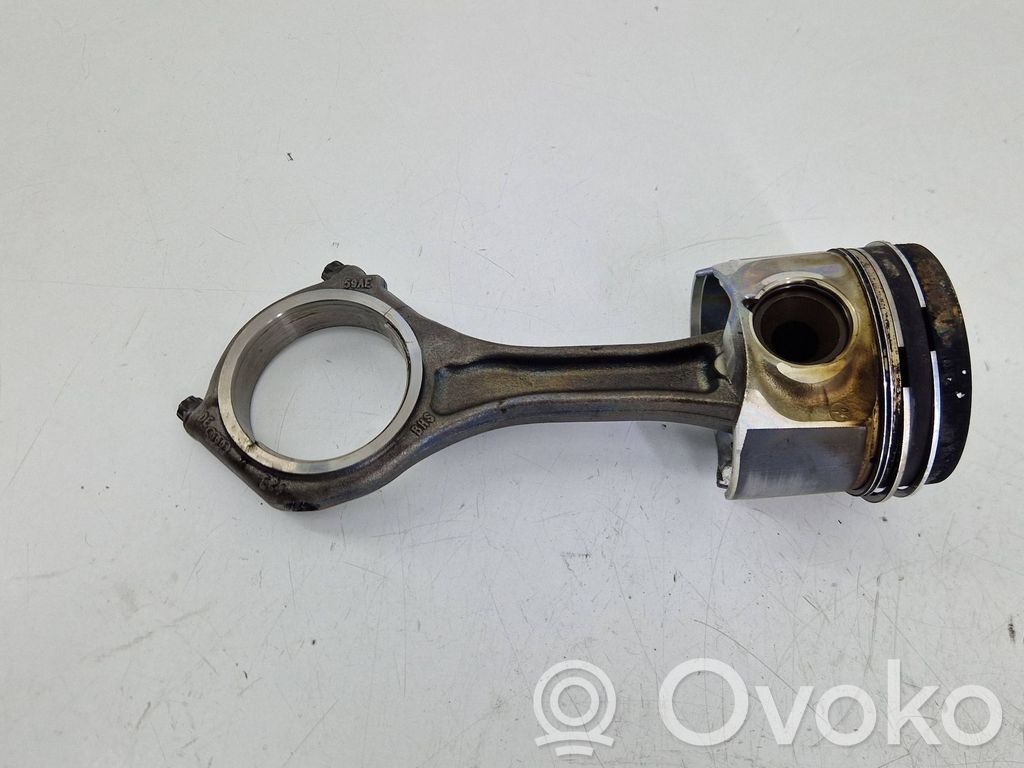 Audi A6 S6 C6 4F Piston with connecting rod 