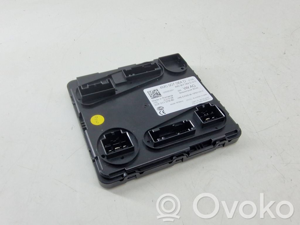 Mukavuusmoduuli   4M0907064D,5DK01107980