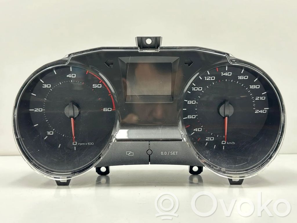 Seat Ibiza IV (6J,6P) Vitezometru (grup de instrumente) 