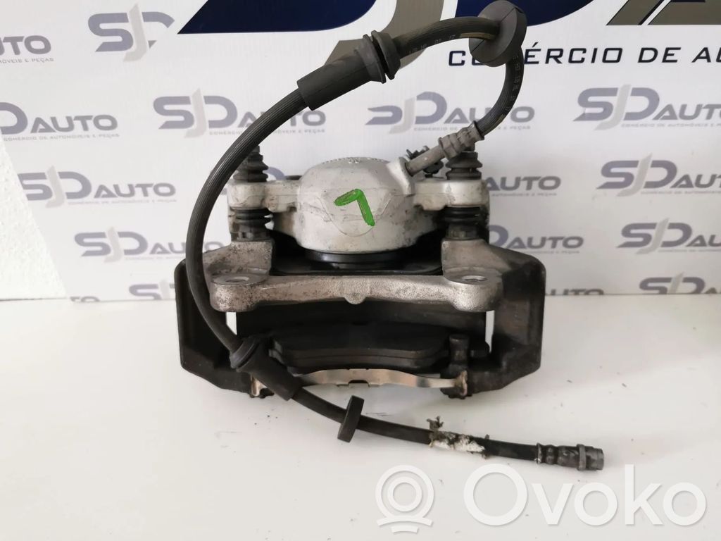 Audi A6 S6 C7 4G Etujarrusatula 