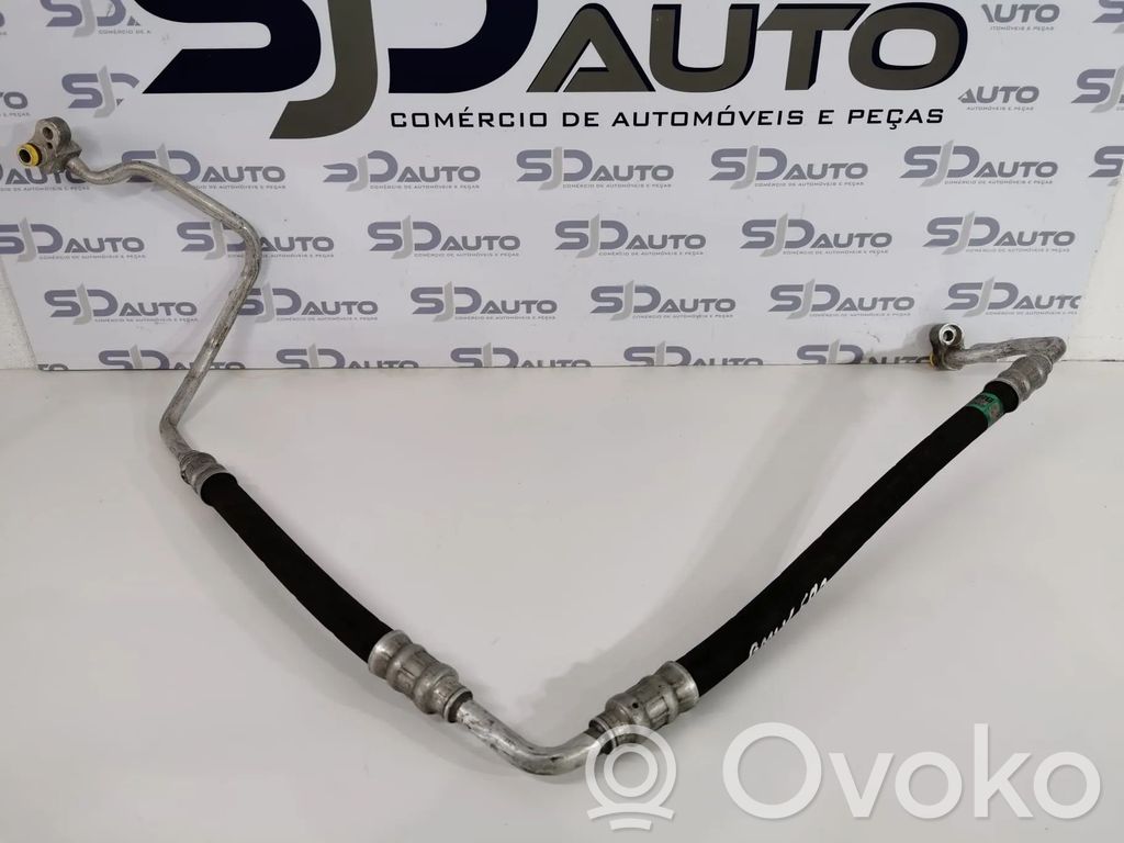 BMW 3 E90 E91 Ilmastointilaitteen putki (A/C) 