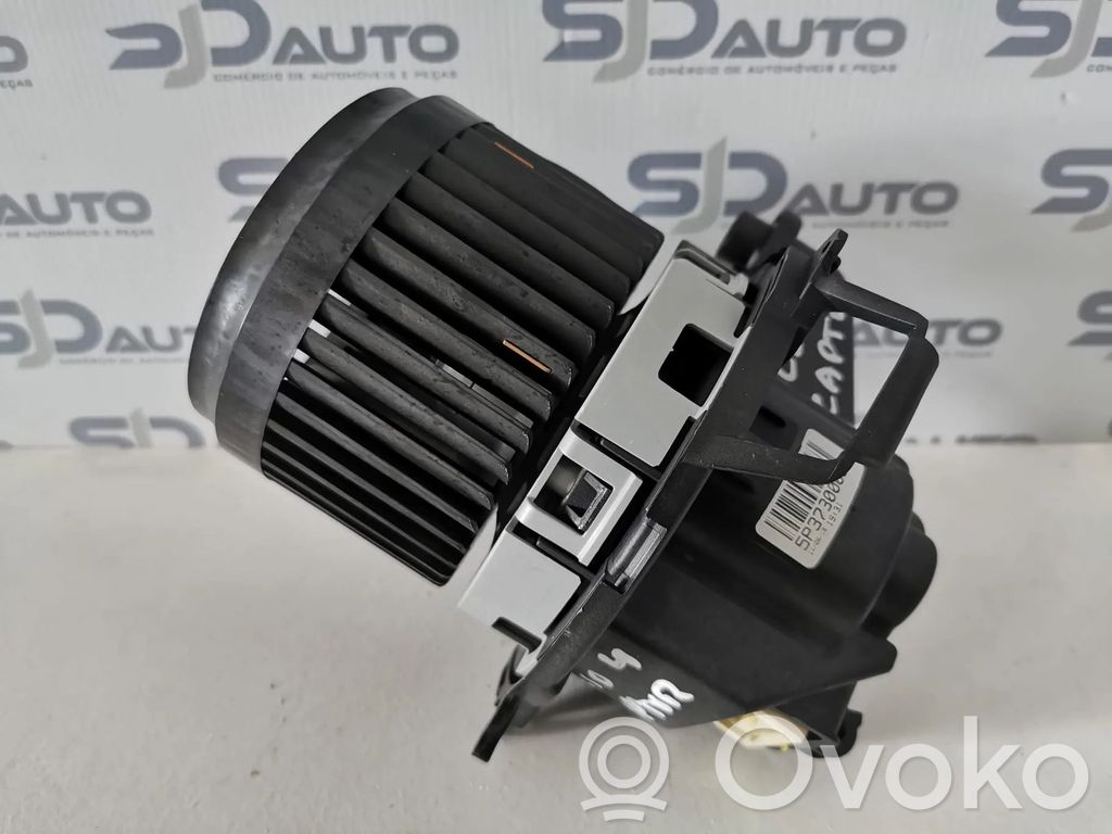 Mazā radiatora ventilators   5R5833500