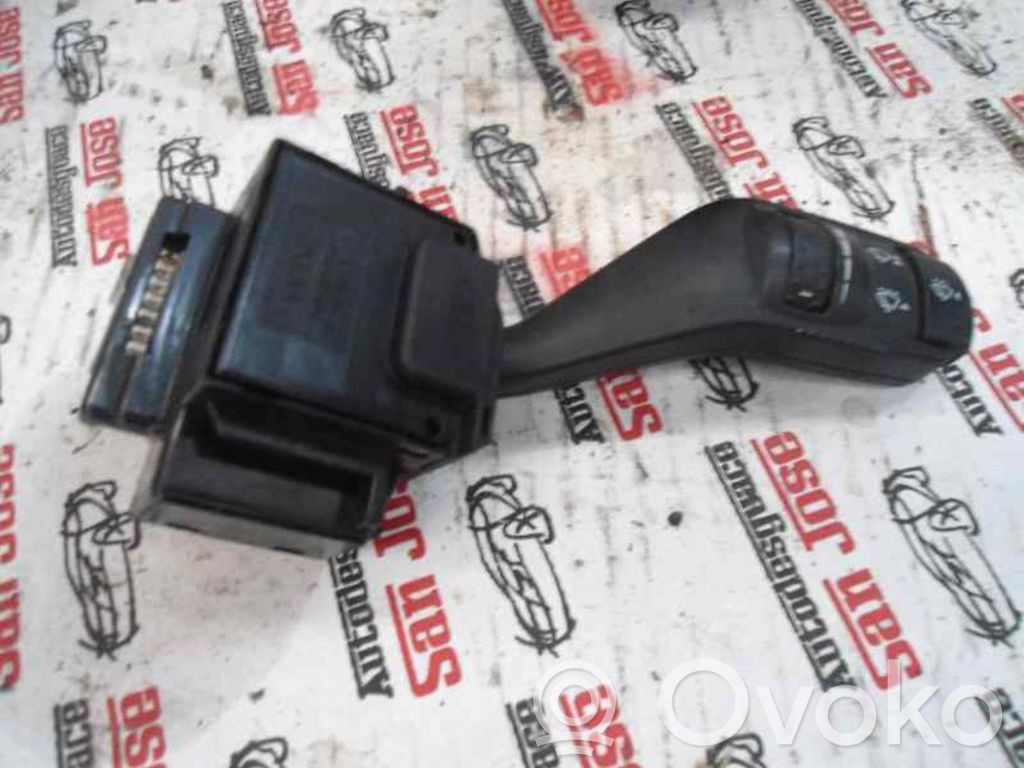 Wiper switch   1318861