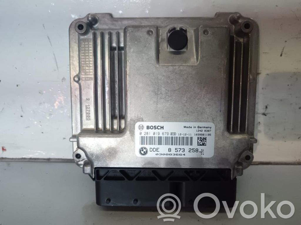 Unidad de control/módulo ECU del motor   0281019679