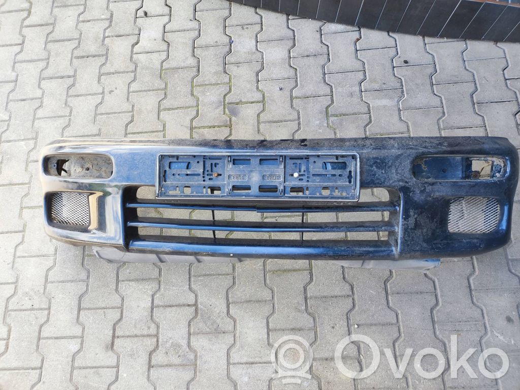 Mazda 323 F Parachoques delantero 
