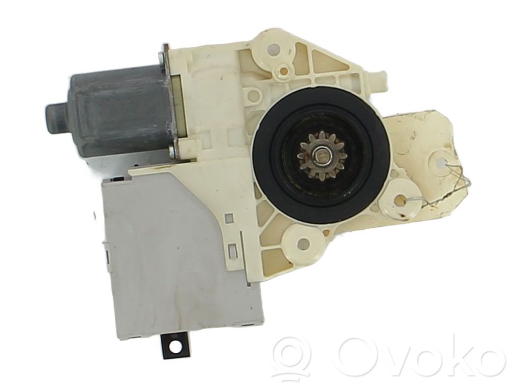 Ford Focus Front door window regulator motor 