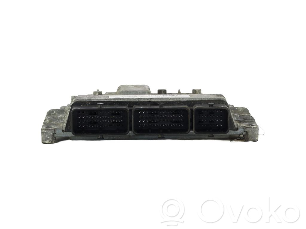 Renault Master III Engine control unit/module 
