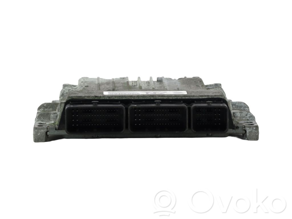 Nissan Qashqai Engine control unit/module 