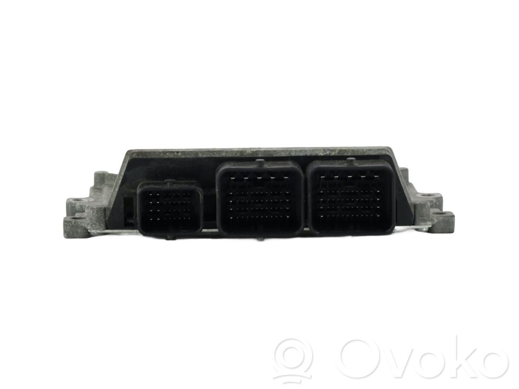 Peugeot 208 I Engine control unit/module 