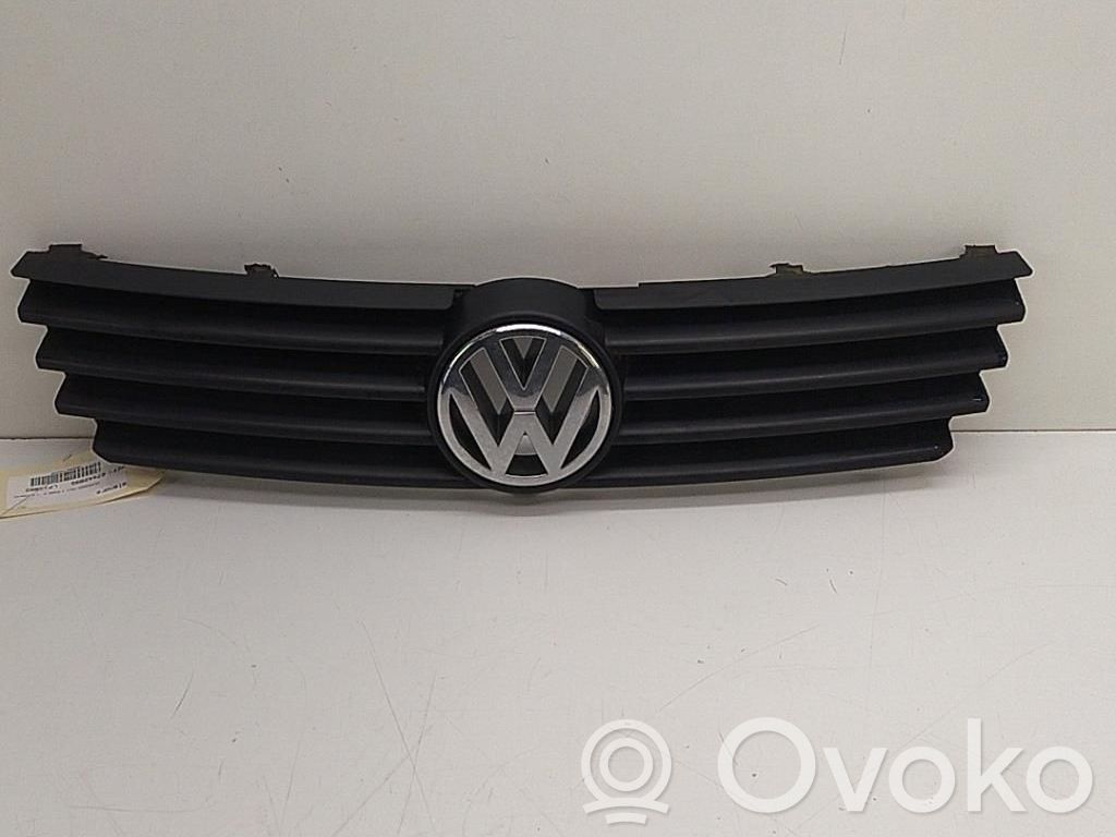 Volkswagen Polo III 6N 6N2 6NF Atrapa chłodnicy / Grill 